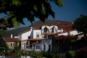Гостиница Hotel Rural Quinta da Geia  Алдейя-Даш-Деш